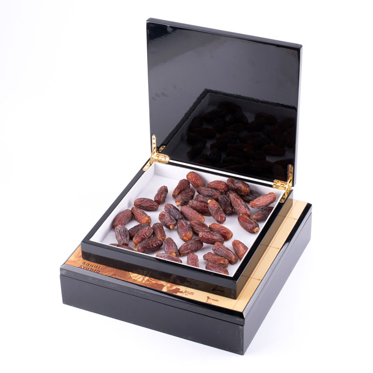 Boîte de Ramadan en bois à charnière brillante avec carte du Golfe