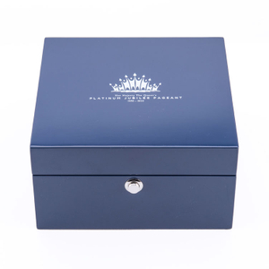 Boîtes avec Logo en bois, dessus personnalisé en cuir pour boîtiers de montres, marron véritable avec support en acrylique à 6 fentes, boîte de montre en bois noir de luxe en verre