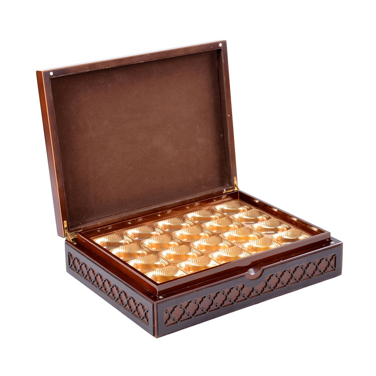 Boîte-cadeau en bois en bois en forme de mosquée avec finition mate pour les dates et les bonbons emballages