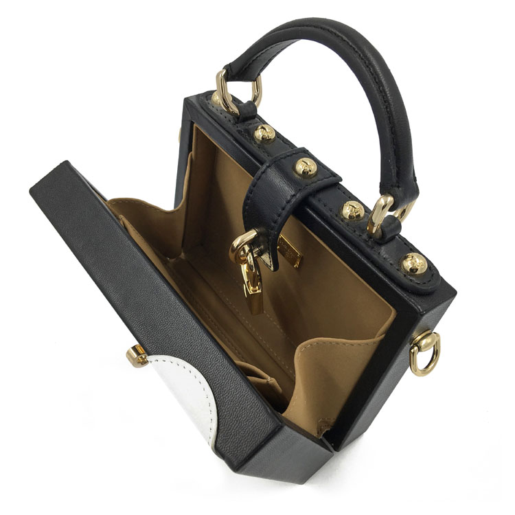 Emballage des tissus de salle de bain pliants et noir simple noir avec un petit sac en cuir PU Boîte de sac fourre-tout