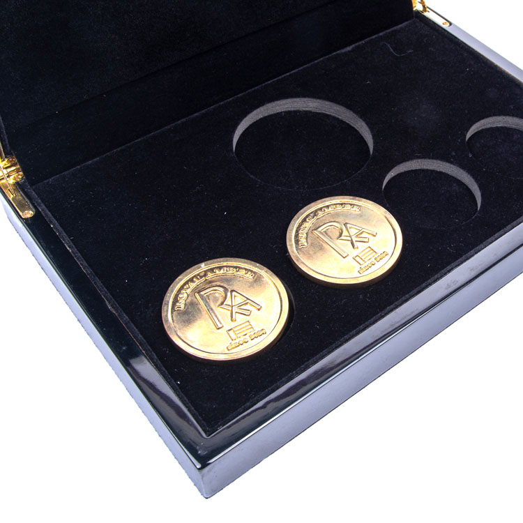 Étui de rangement ensemble de collection de monnaie en bois multiples avec plateaux en bois