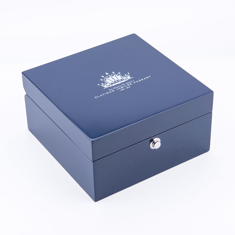 Boîtes avec Logo en bois, dessus personnalisé en cuir pour boîtiers de montres, marron véritable avec support en acrylique à 6 fentes, boîte de montre en bois noir de luxe en verre