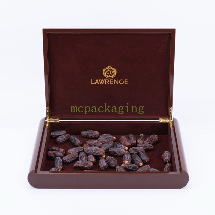 KSA RIYADH Saison en bois Boîte en bois pour mariage Chocolate Dates en bois Boîte de pain grillé Ramadan