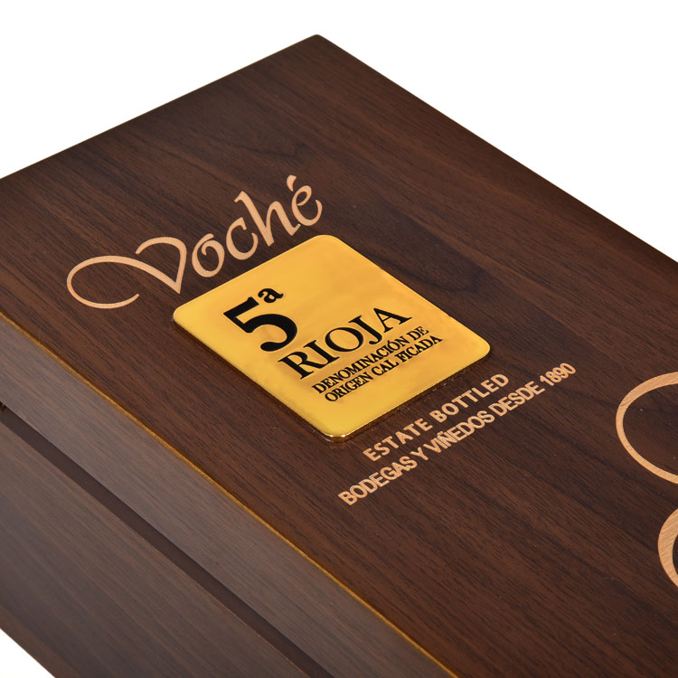 Charcuterie en cuir en cuir