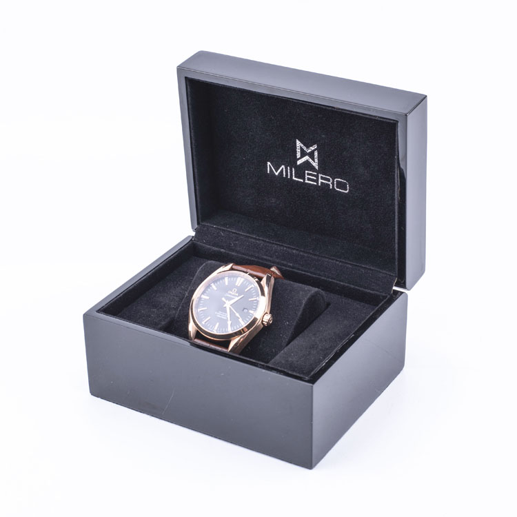 Boîte d'emballage de montre en bois avec logo personnalisé de luxe OEM, en stock, pour cadeau