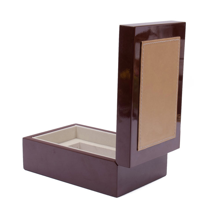 Petit plateau intérieur rectangulaire brun avec charnière élastique mobile pour le stockage et l'affichage de la boîte en bois de parfum pour l'emballage de peinture