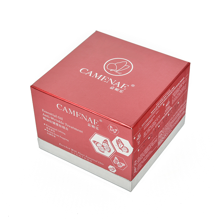 Cardon en carton en papier ondulé rigide durable.