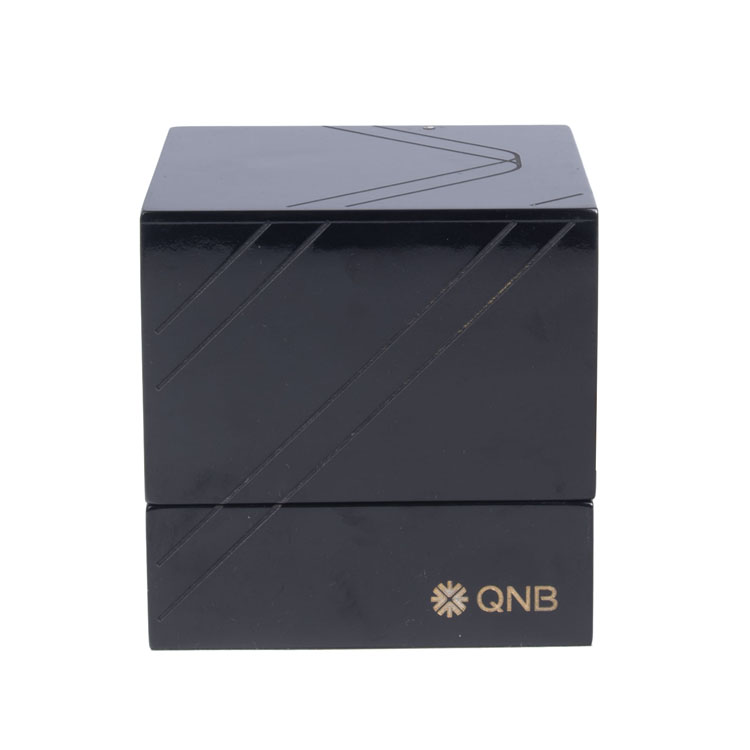Où acheter une boîte à monnaie en bois