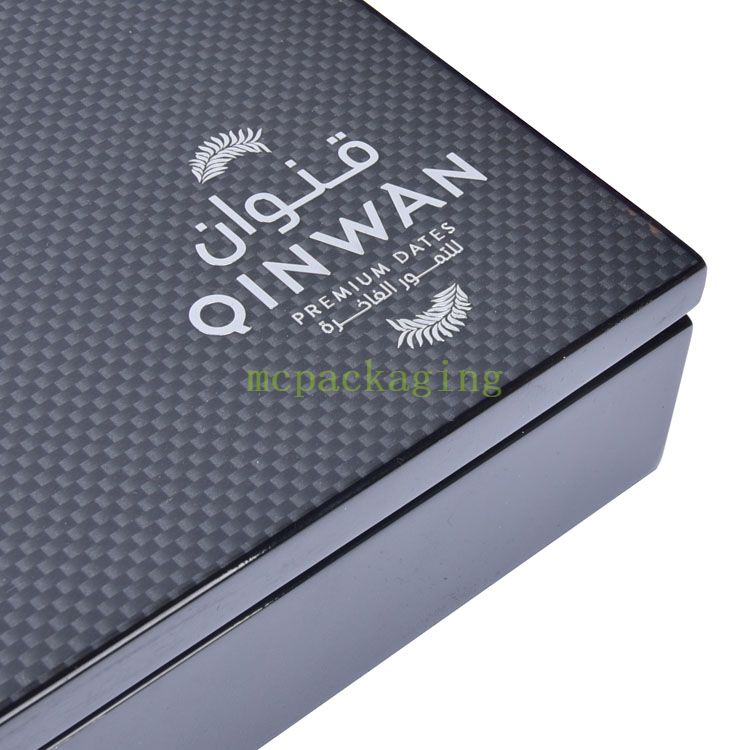 KSA JEDDAH Saison en gros Piano Lacquer Boîte d'emballage cadeau de chocolat de luxe en bois