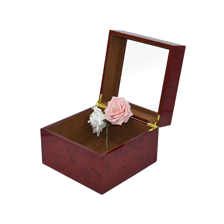Boîte en bois taille personnalisée en acrylique couvercle en pin.