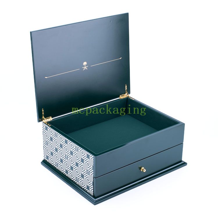 KSA JEDDAH Saison de luxe Pâques Pâques Forme Brown Chocolater Date Boîte en bois pour Ramadan