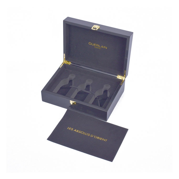 Black Two Two Seven-Charge Hinges Perfume Box Packaging