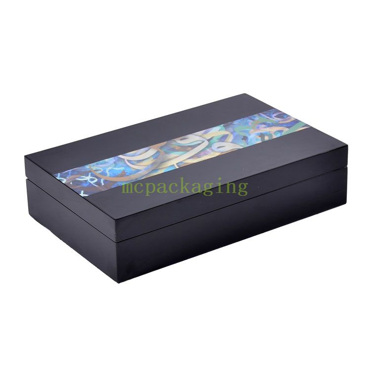 KSA Riyadh Saison Carrefour Ramadan Box 2023 Ramadan Boad Box Calendar Ramadan Box Box UAE