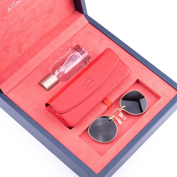 2024 Personnaliser la boîte d'emballage des lunettes de soleil en cuir en cuir en cuir