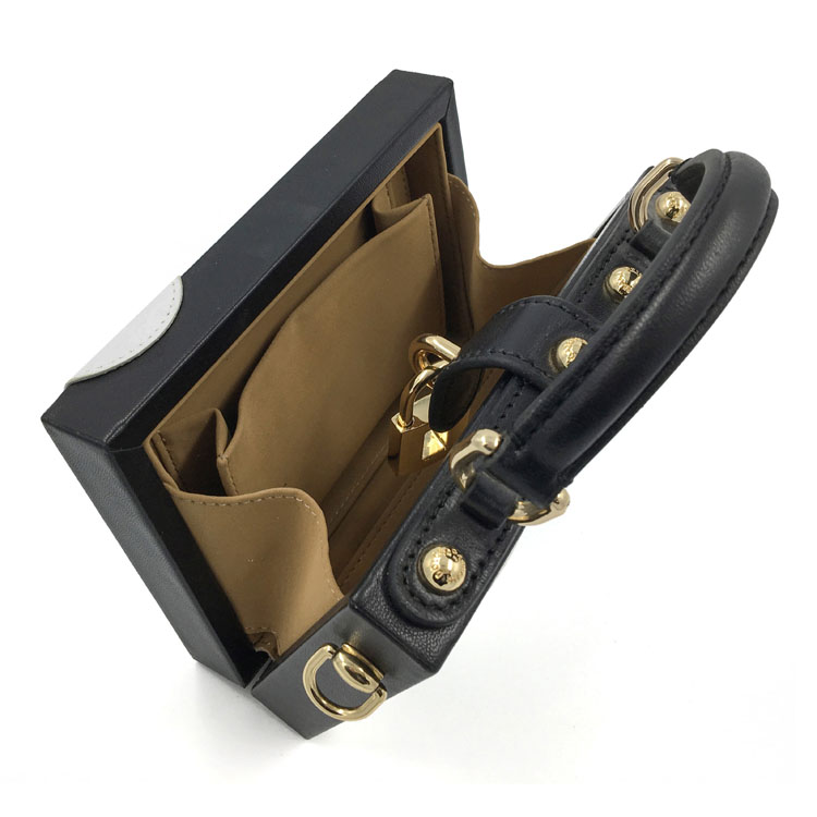 Emballage des tissus de salle de bain pliants et noir simple noir avec un petit sac en cuir PU Boîte de sac fourre-tout