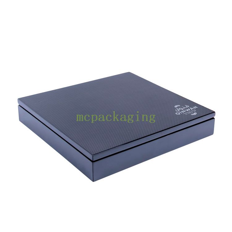 KSA JEDDAH Saison en gros Piano Lacquer Boîte d'emballage cadeau de chocolat de luxe en bois